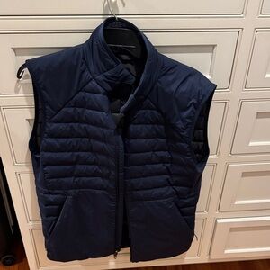 Lululemon Athletica Men's Dark Blue Puffer Vest